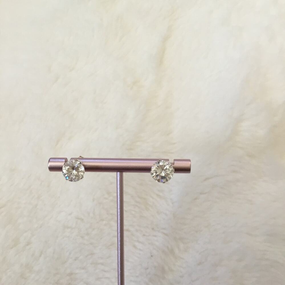 Sterling Silver Crystals Stud Earrings - Picture 5 of 6